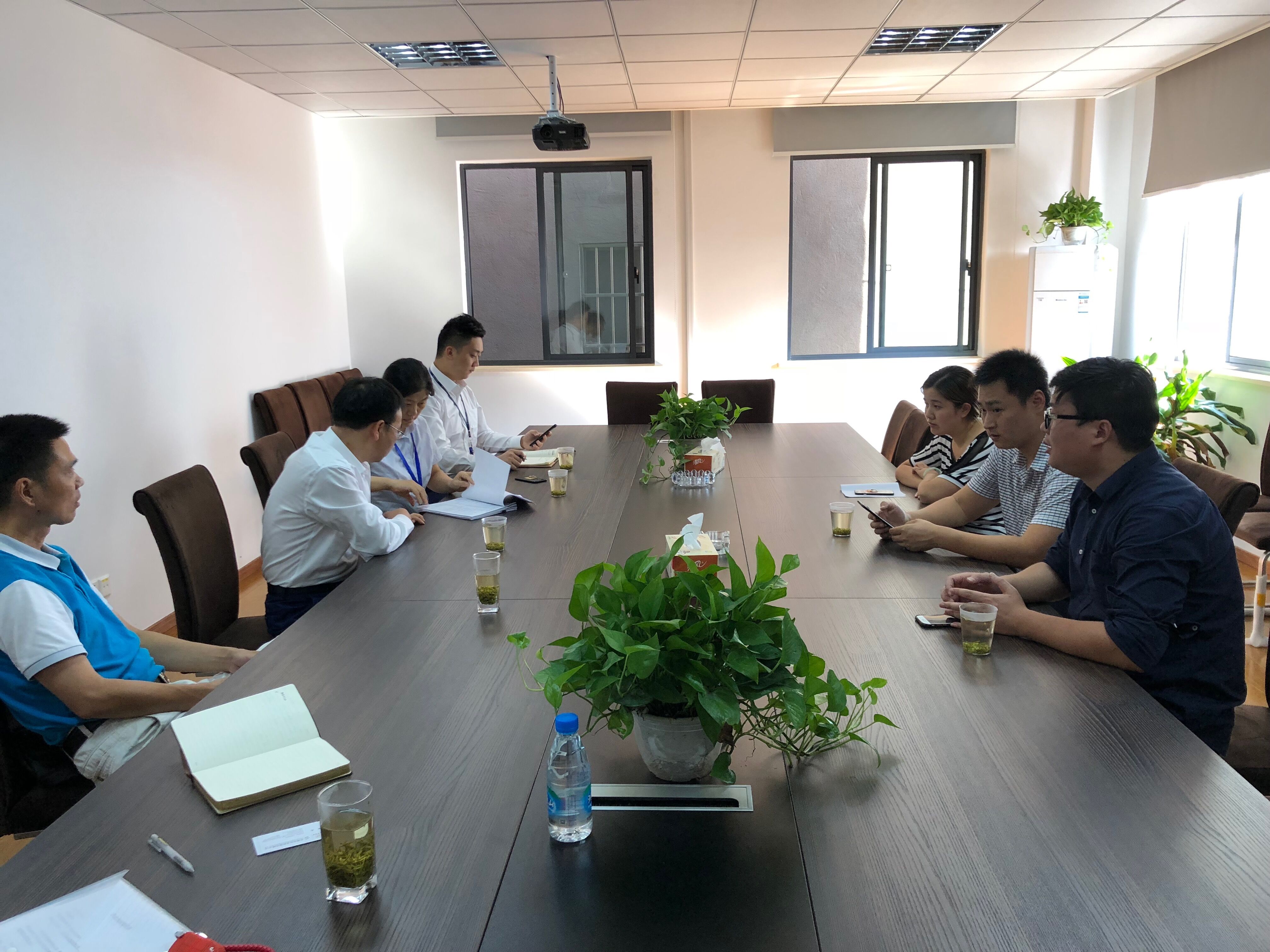 8b19f90029c8b1e8b04a9ec2828d1c87 切实阐扬国企担任 精准扶贫在行动.doc